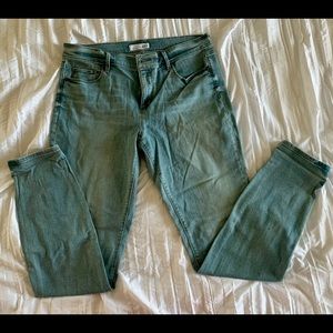 NWT Loft Modern Skinny jeans Size 30/10